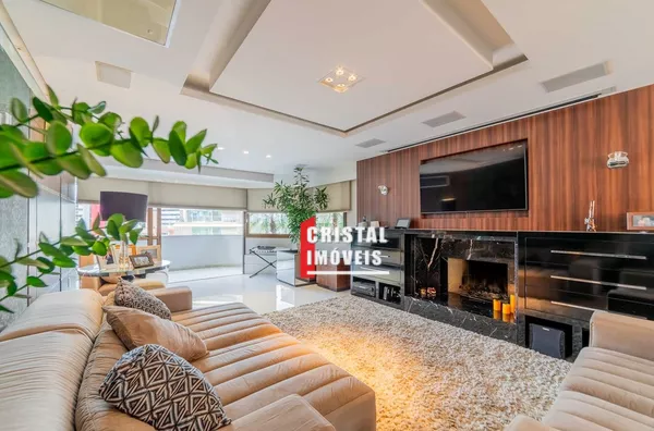 Apartamento 4 dormitórios a venda no Bairro Petrópolis em Porto Alegre