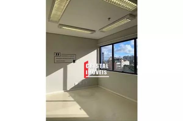 Sala Comercial a venda no Bairro Menino Deus