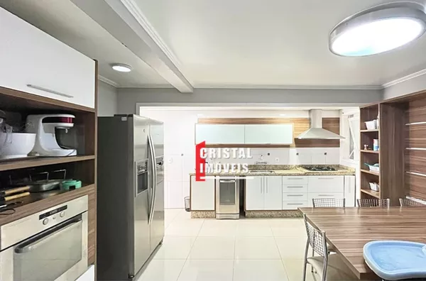 Casa em Condomínio  