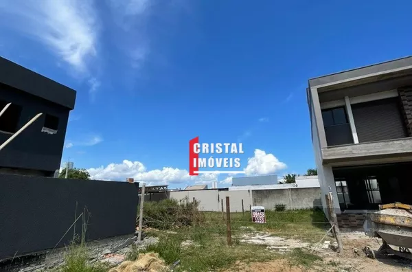 Terreno a venda no Bairro Hípica em Porto Alegre