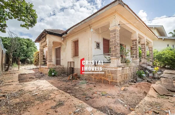 Terreno a venda no Bairro Cristal em Porto Alegre