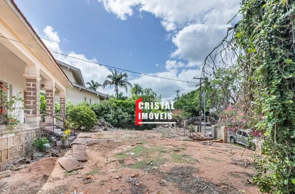 Terreno a venda no Bairro Cristal em Porto Alegre