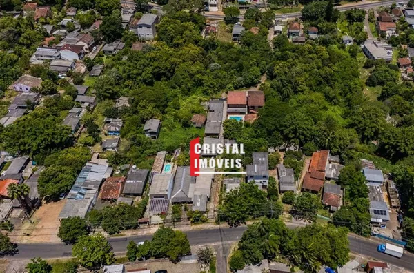 Terreno a venda no Bairro Vila Nova em Porto Alegre