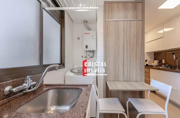 Apartamento 3 dormitórios a venda no Bairro Petrópolis em Porto Alegre