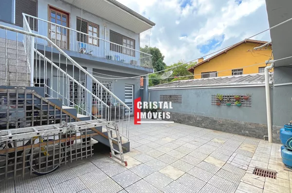 Casa 3 dormitórios a venda no Bairro Vila Nova em Porto Alegre
