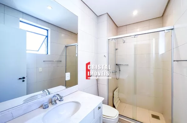 Apartamento 4 dormitórios a venda no Bairro Petrópolis em Porto Alegre