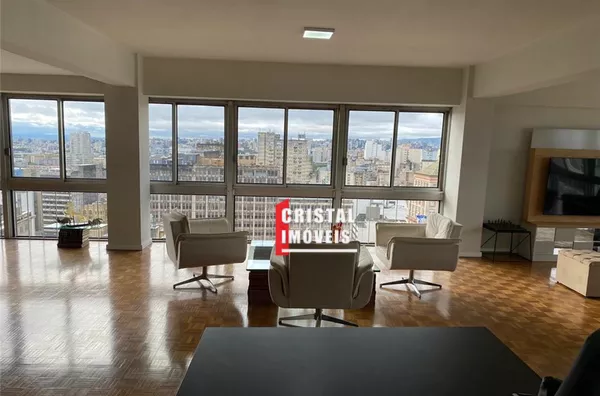 Apartamento 3 dormitórios a venda no Centro histórico em Porto Alegre