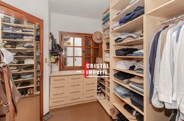 Casa em Condomínio  