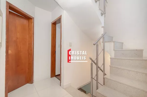 Casa em Condomínio  