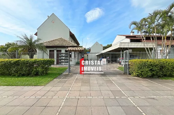 Casa em Condomínio 2 dormitórios a venda no Bairro Camaquã em Porto Alegre