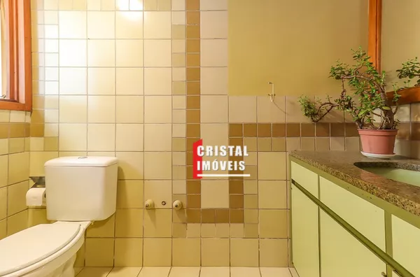 Cobertura 4 dormitórios a venda no Bairro Petrópolis em Porto Alegre