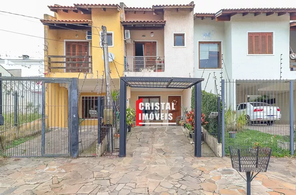 Casa 2 dormitórios a venda no Bairro Vila Nova em Porto Alegre