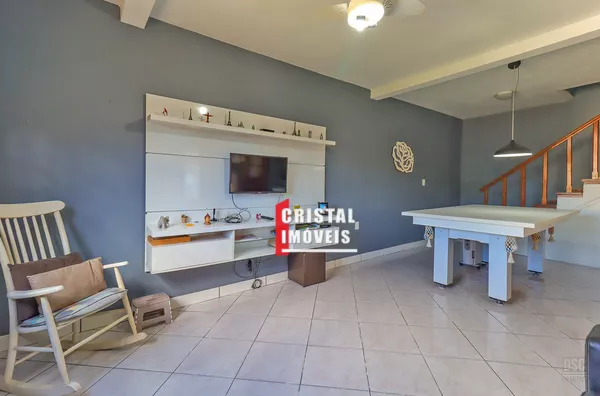 Casa 3 dormitórios a venda no Bairro Nonoai em Porto Alegre