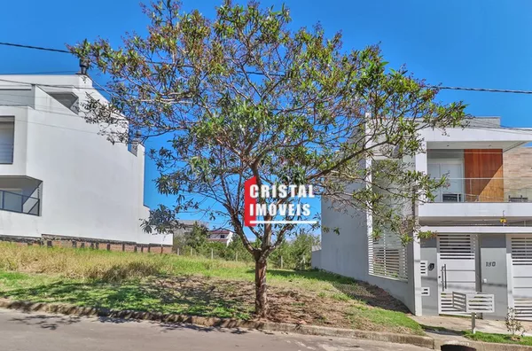 Terreno a venda no Bairro Guarujá em Porto Alegre