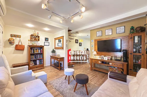 Casa em Condomínio 3 dormitórios a venda no Bairro Vila Nova em Porto Alegre