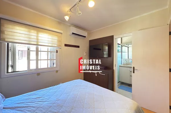 Casa em Condomínio 3 dormitórios a venda no Bairro Vila Nova em Porto Alegre