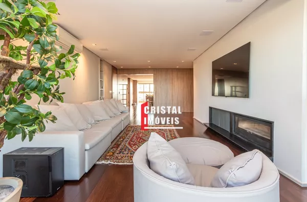 Apartamento 2 dormitórios a venda no Bairro Três Figueiras em Porto Alegre