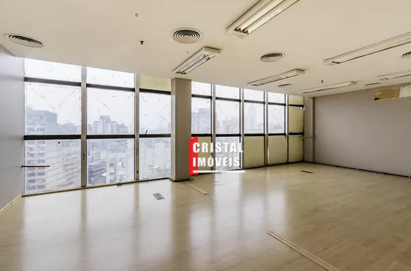 Sala Comercial a venda no Centro Histórico em Porto Alegre