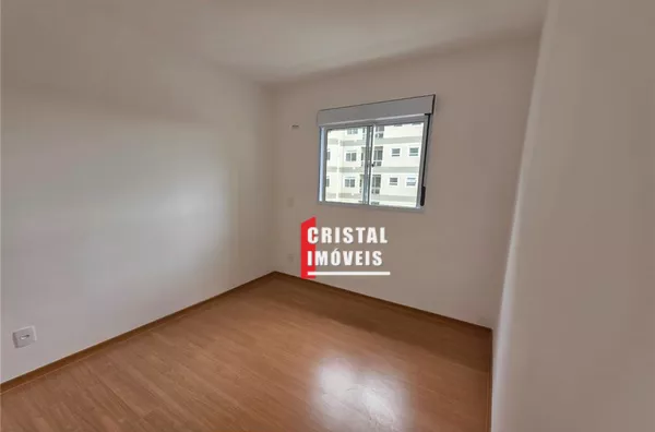 Apartamento 2 dormitórios a venda no Bairro Camaquã em Porto Alegre