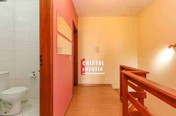 Casa 2 dormitórios a venda no Bairro Vila Nova em Porto Alegre