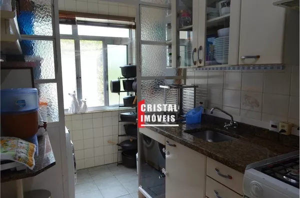 Apartamento 3 dormitórios a venda no Bairro Vila Nova em Porto Alegre