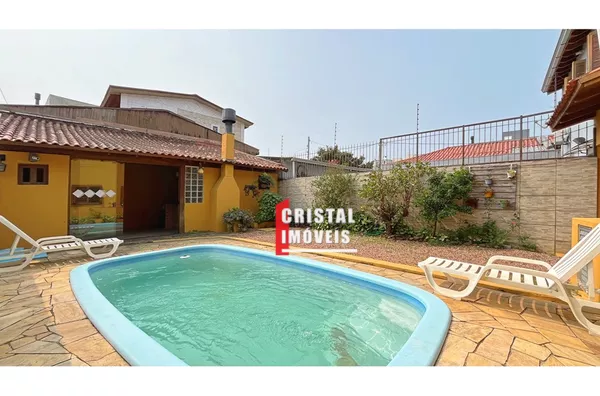 Casa 3 dormitórios a venda no Bairro Vila Nova em Porto Alegre