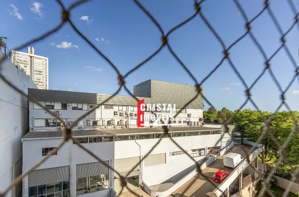 Apartamento 3 dormitórios a venda no Bairro Petrópolis em Porto Alegre