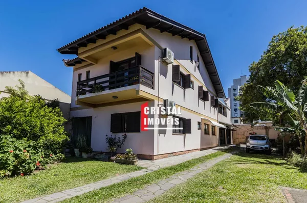 Casa 3dormitórios a venda no Bairro Tristeza em Porto Alegre