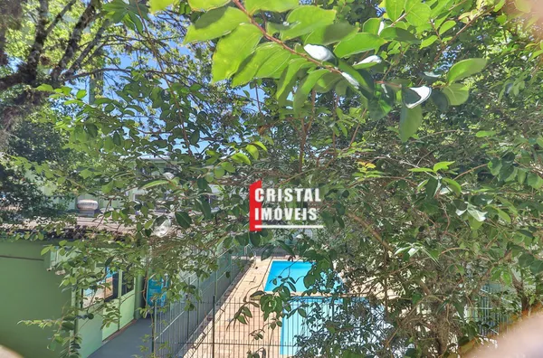 Apartamento 2 dormitórios a venda no Bairro Camaquã em Porto Alegre