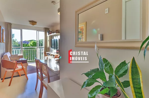 Apartamento 2 dormitórios a venda no Bairro Vila Nova em Porto Alegre