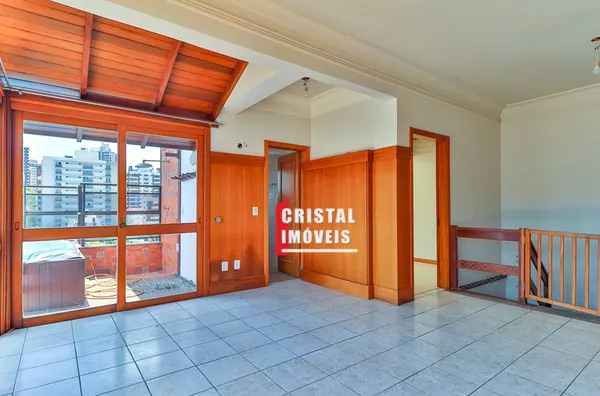 Cobertura  3 dormitórios a venda no Bairro Petrópolis em Porto Alegre