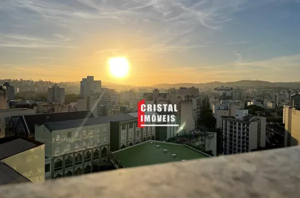 Apartamento 3 dormitórios a venda no Centro histórico em Porto Alegre