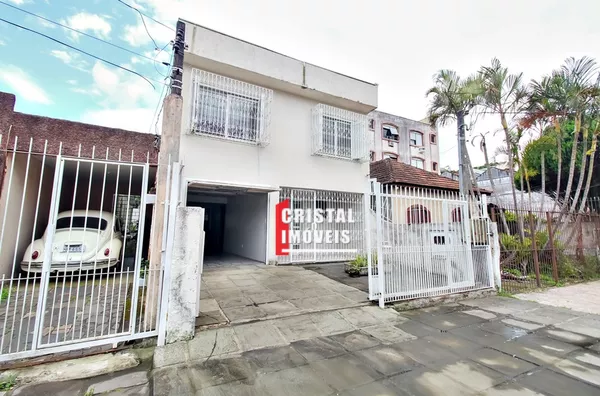 Casa 4 dormitórios a venda no Bairro Gloria em Porto Alegre