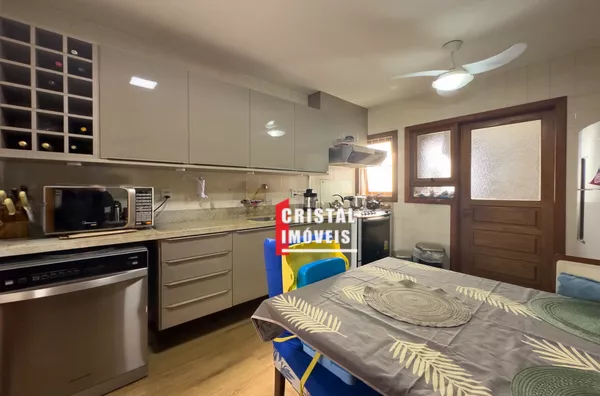 Apartamento 3 dormitórios a venda no Bairro Petrópolis em Porto Alegre