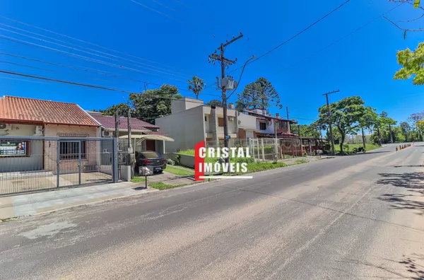 Casa 3 dormitórios a venda no Bairro Hípica em Porto Alegre