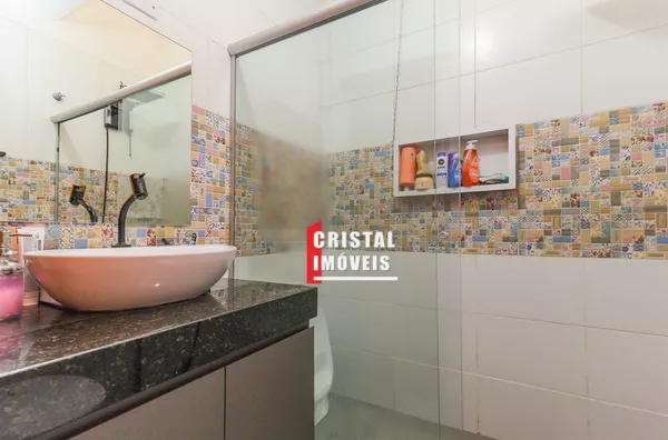 Casa 3 dormitórios a venda no Bairro Hípica em Porto Alegre