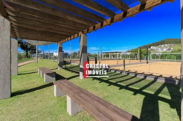 Casa em condomínio 5 dormitórios a venda no Bairro Vila Nova em Porto Alegre