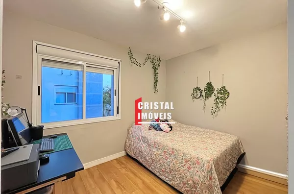 Apartamento 2 dormitórios a venda no Bairro Camaquã em Porto Alegre