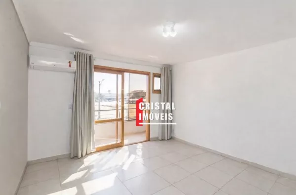 Casa 3 dormitórios a venda no Bairro Guarujá em Porto Alegre