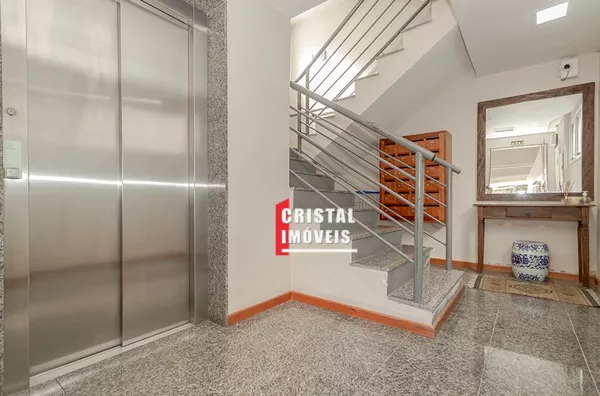 Apartamento 1 dormitório com vaga a venda no Bairro Menino Deus em Porto Alegre