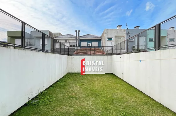 Casa 3 dormitórios a venda no Bairro Hípica em Porto Alegre