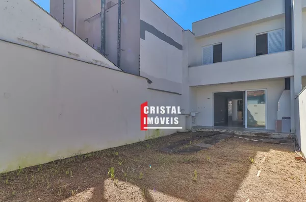 Casa 3 dormitórios com vaga a venda no Bairro Ipanema em Porto Alegre