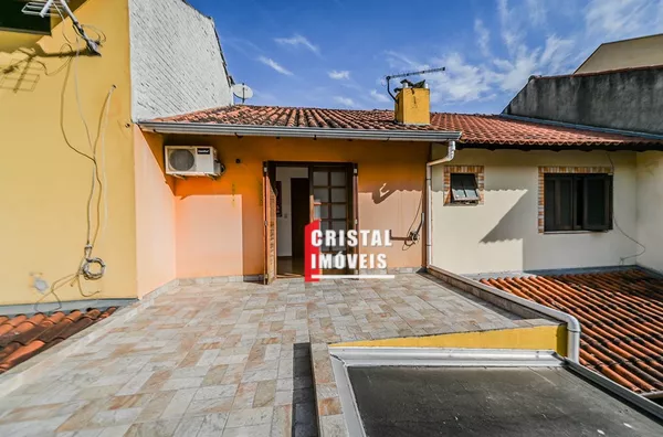 Casa em Condomínio 2 dormitórios a venda no Bairro Hípica em Porto Alegre