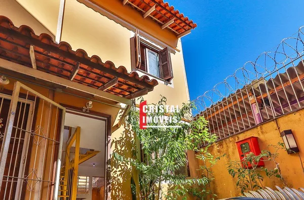 Casa em Condomínio  