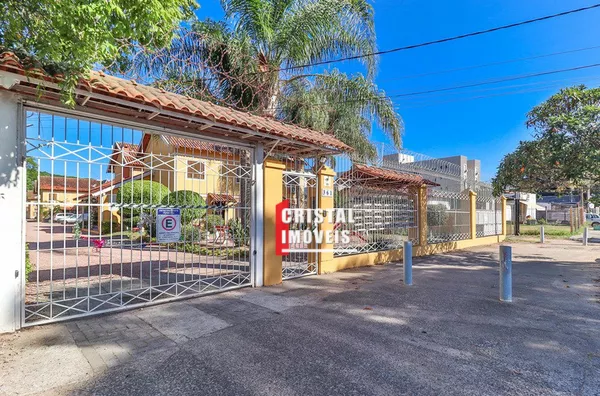 Casa em Condomínio  