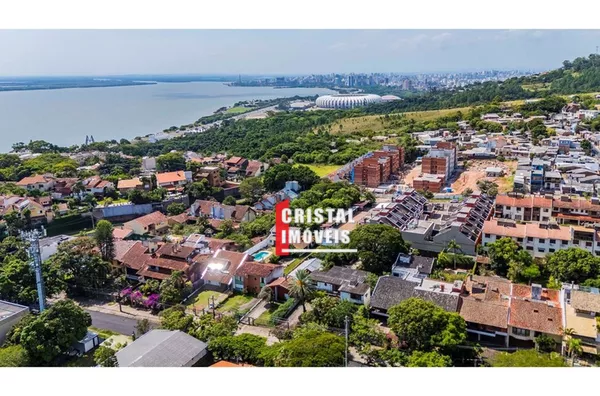 Terreno a venda no Bairro Cristal em Porto Alegre