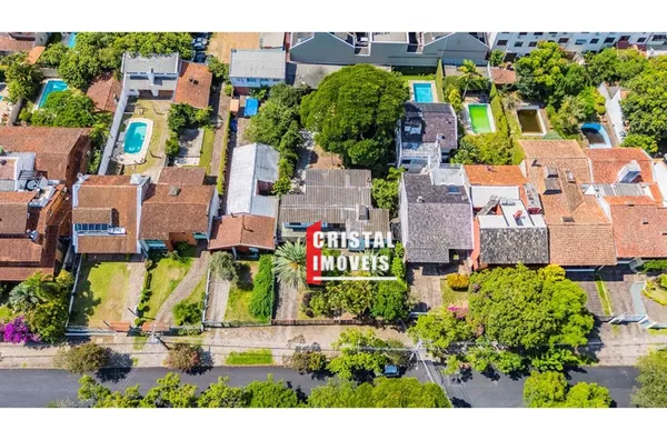Terreno a venda no Bairro Cristal em Porto Alegre