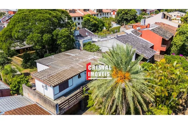 Terreno a venda no Bairro Cristal em Porto Alegre