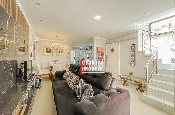 Casa  3 dormitórios com suíte a venda no Bairro Hípica em Porto Alegre