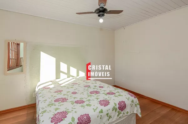 Casa a venda no Bairro Vila Nova em Porto Alegre